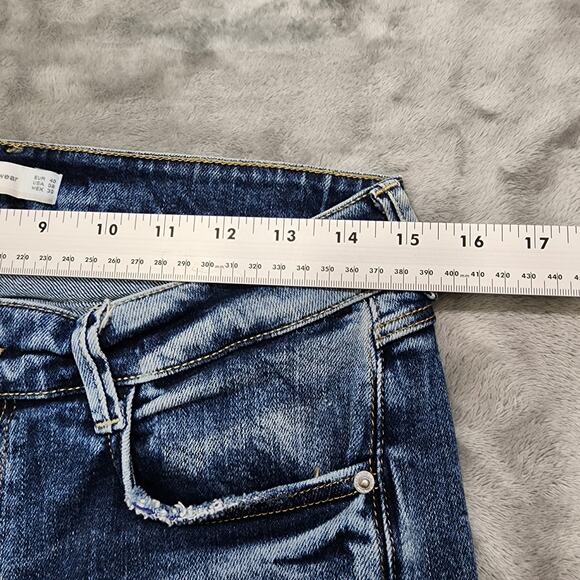 Zara Trafaluc denimwear Jeans Womens 8 Blue Distressed Graffiti Slim Leg Raw Hem - Picture 14 of 16